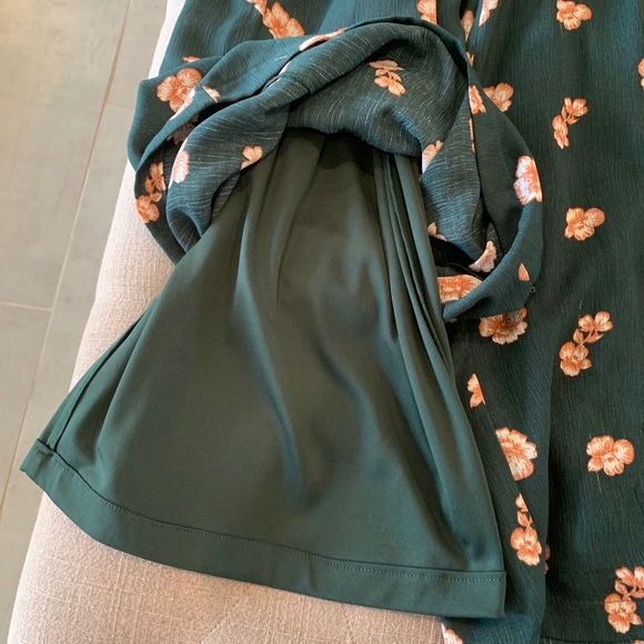 Lilly BlackWomen’s Green Jumpsuit size Large - Picture 10 of 11